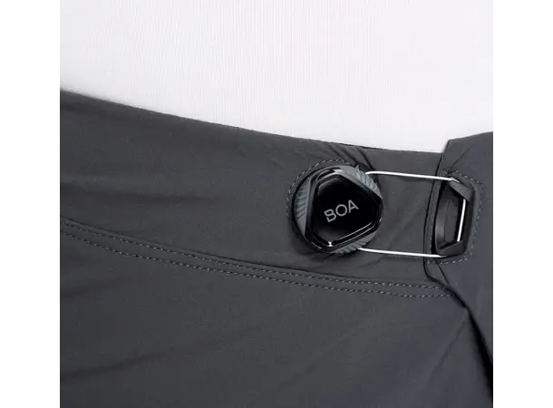 100% Celium Shorts Mustard 32 