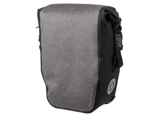 Agu Shelter Clean Vanntett Sideveske M Grå, 17L, 750g, 26x24x15cm