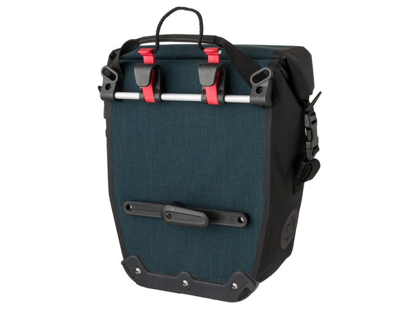 Agu Shelter Clean Vanntett Sideveske M Blå, 17l, 750g, 26x43x15cm