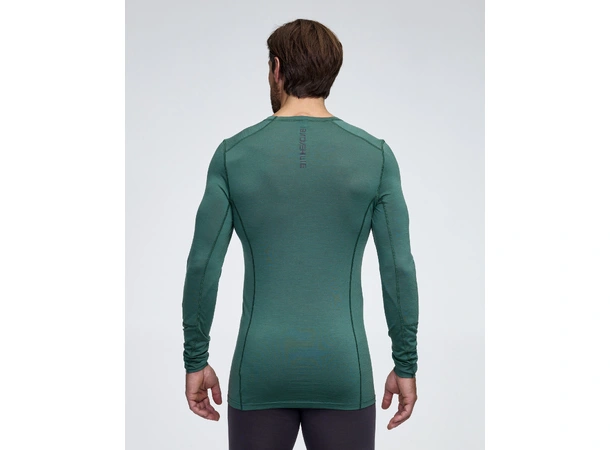 Dæhlie Active Wool LS Dark Forest Superundertøy i 50% ull 