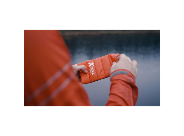 Coxa Carry Thermo Case Sort Smart og slitesterk mobillomme