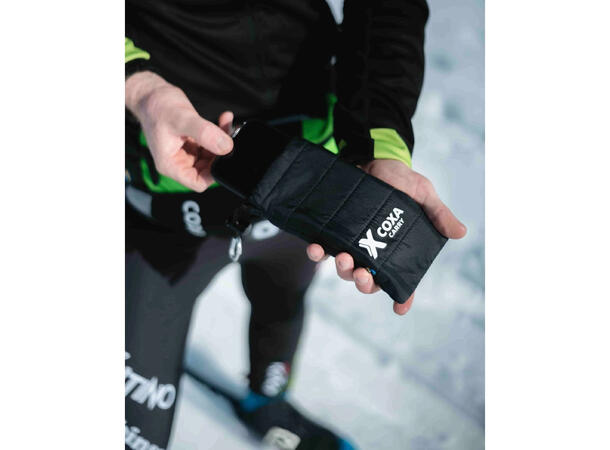 Coxa Carry Thermo Case Sort Smart og slitesterk mobillomme