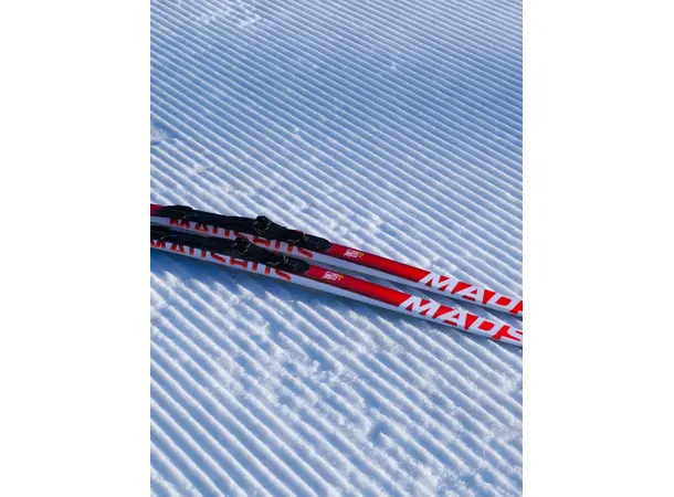 Madshus Redline Skate F3 | 26/27 Toppmodell for universalt og mykere føre 