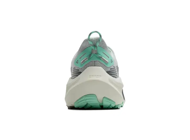 Brooks Ghost Trail (W) Hybridsko med myk demping og godt grep 