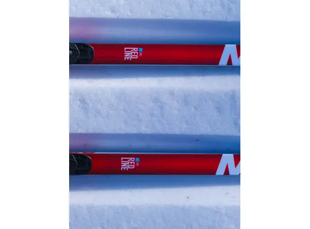 Madshus Redline Classic  K1 | 26/27 Toppmodell for kaldt føre og fin snø 