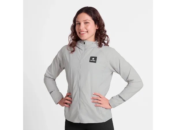 SAYSKY W Clean Pace Flex Hooded Jacket Vindtett og vannavvisende løpejakke 