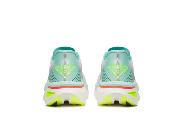 Sauconye Endorphine Azura W Supertrainer ytelse uten karbonplate 