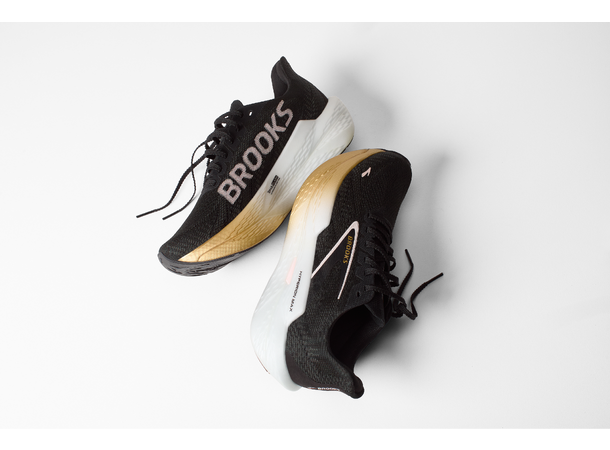 Brooks Hyperion Max 2 Men Black/gold/pink, responsiv supertrainer