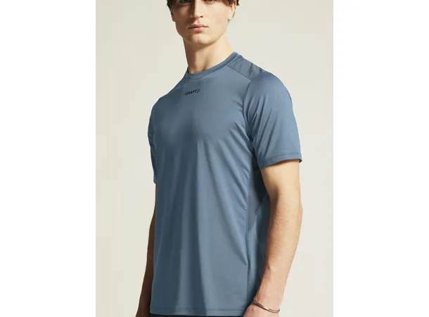Craft ADV Essence SS Tee 2 M Real Myk og funksjonell trenings-t-skjorte 