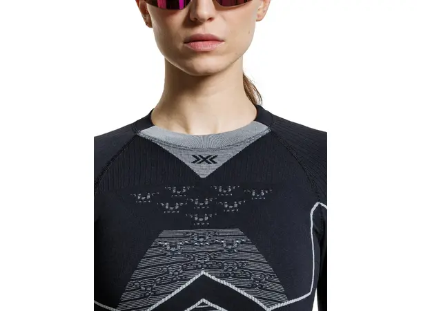 X-Bionic Energy Accumulator Light (W) Avansert og teknisk baselayer 