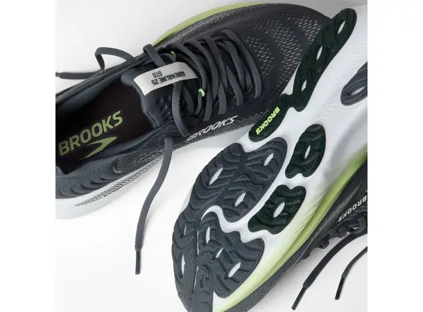 Brooks Adrenaline GTS 25 (M) Stabil og godt dempet daily trainer 