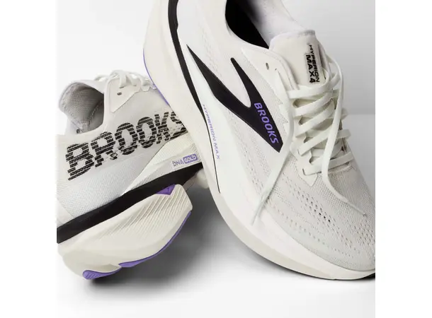 Brooks Hyperion Max 4 Rask, stabil og mer dempet enn noen gang 