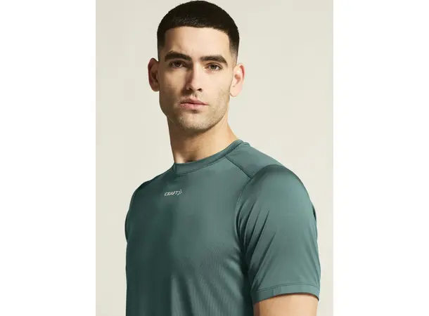 Craft Adv Essence Ss Tee 2 M Myk og funksjonell trenings-t-skjorte 