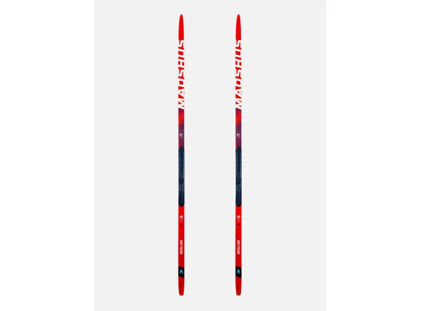 Madshus Redline Classic K1 | 25/26 Racingski for kalde og fine snøforhold 