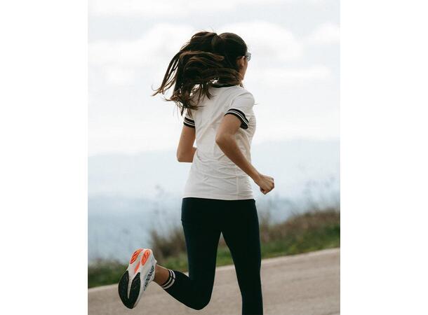 YMR Track Club Utö Ladies Race T-shirt Lett løpetrøye for dame