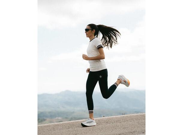 YMR Track Club Utö Ladies Race T-shirt Lett løpetrøye for dame