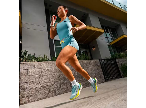 Puma Deviate NITRO™ 4 (W) Sko med responsiv demping og fremdrift 