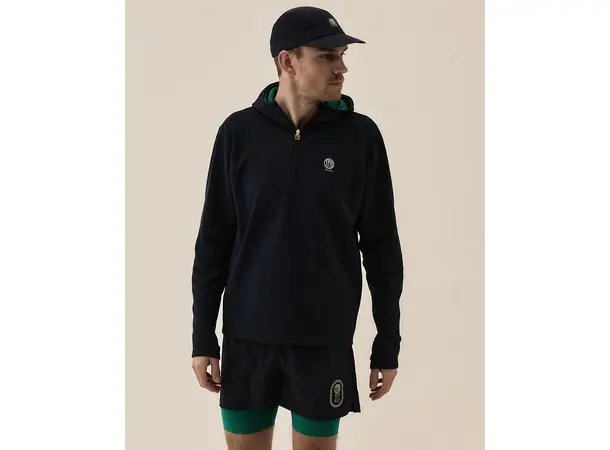 YMR Track Club Nordic Runrise Cap Navy Hvit løpecaps med god lufting (OZ) 