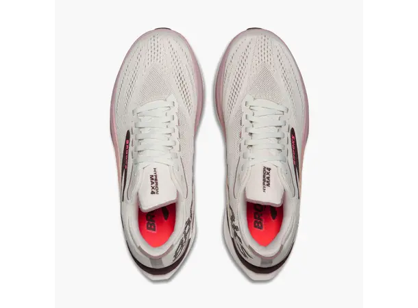 Brooks Hyperion Max 4 W Rask, stabil og mer dempet enn noen gang 