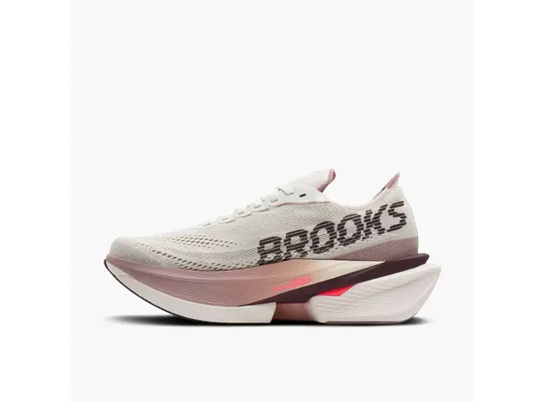 Brooks Hyperion Max 4 W Rask, stabil og mer dempet enn noen gang 