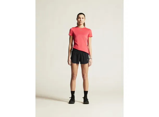 Craft ADV Essence SS Tee 2 W Cheer Myk og funksjonell t-skjorte til trening 
