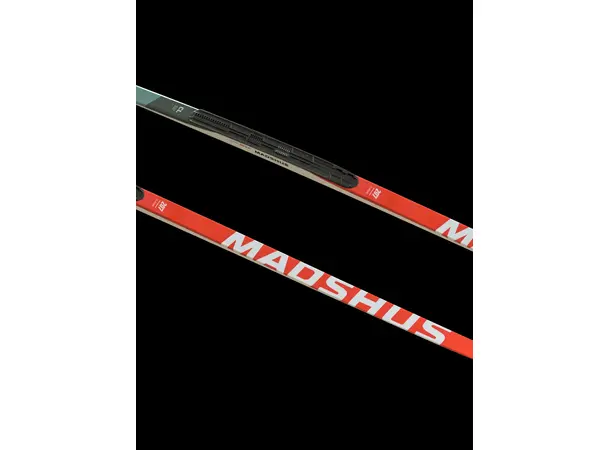 Madshus Race Pro Classic | 26/27 Lett, stabil og effektiv klassiskski 