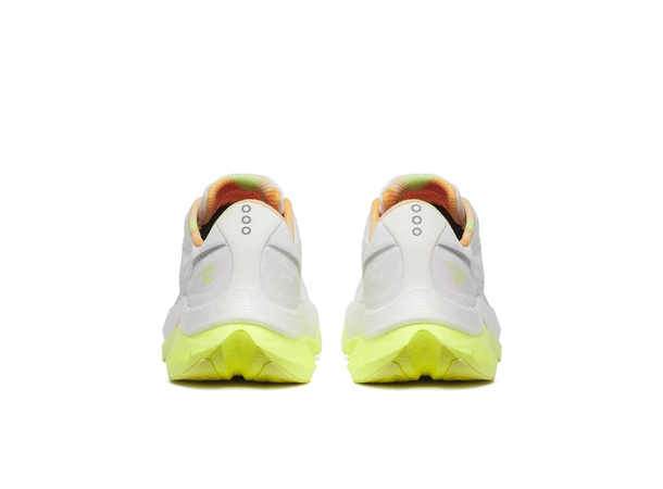 Saucony Endorphin Speed 4 Women White/sunny, allsidig temposko 