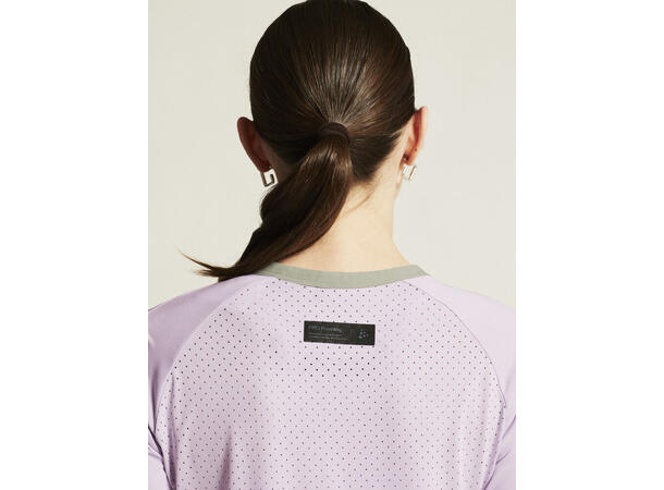Craft PRO Hypervent Tee 2 Wmn Aster Lett løpe-t-skjorte til dame