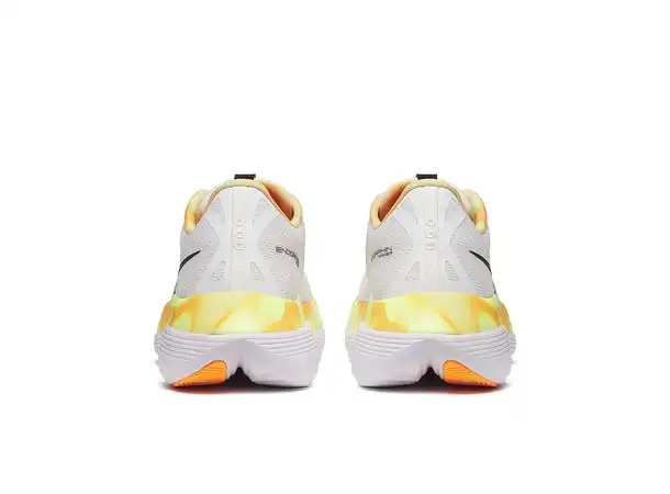Saucony Endorphin Trainer Women Supertrainer, mengdesko med karbonplate 