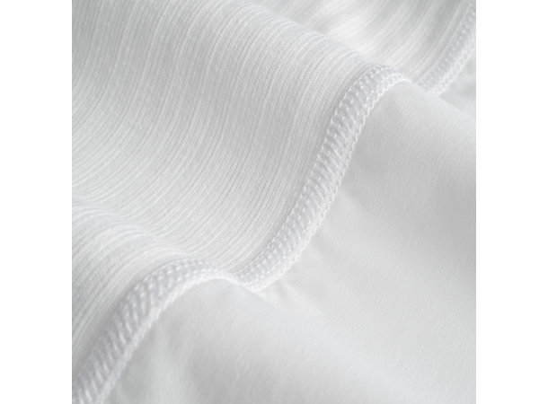 Swix RaceX Classic Wind Half Zip W Et hybrid baselayer for vindfullle dager