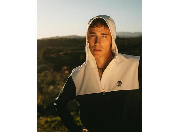 YMR Track Club Åsunden Mens Half Zip Isolert løpethoodie for menn 