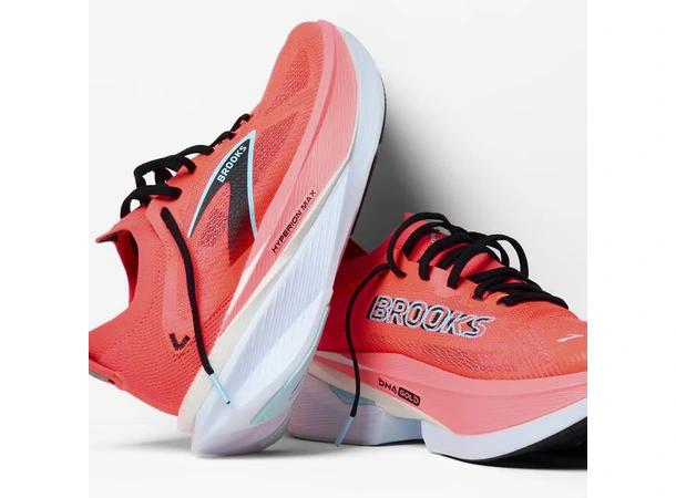 Brooks Hyperion Max 3 (M) Coconut/Fiery Coral/Atomizer 