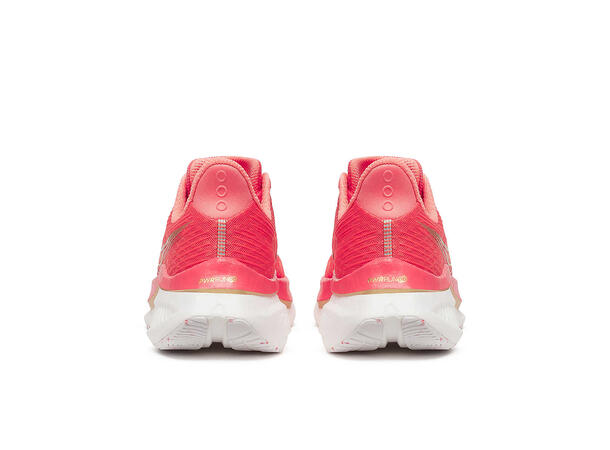 Saucony Endorphin Speed 5 Women Coral/salmon, allsidig temposko